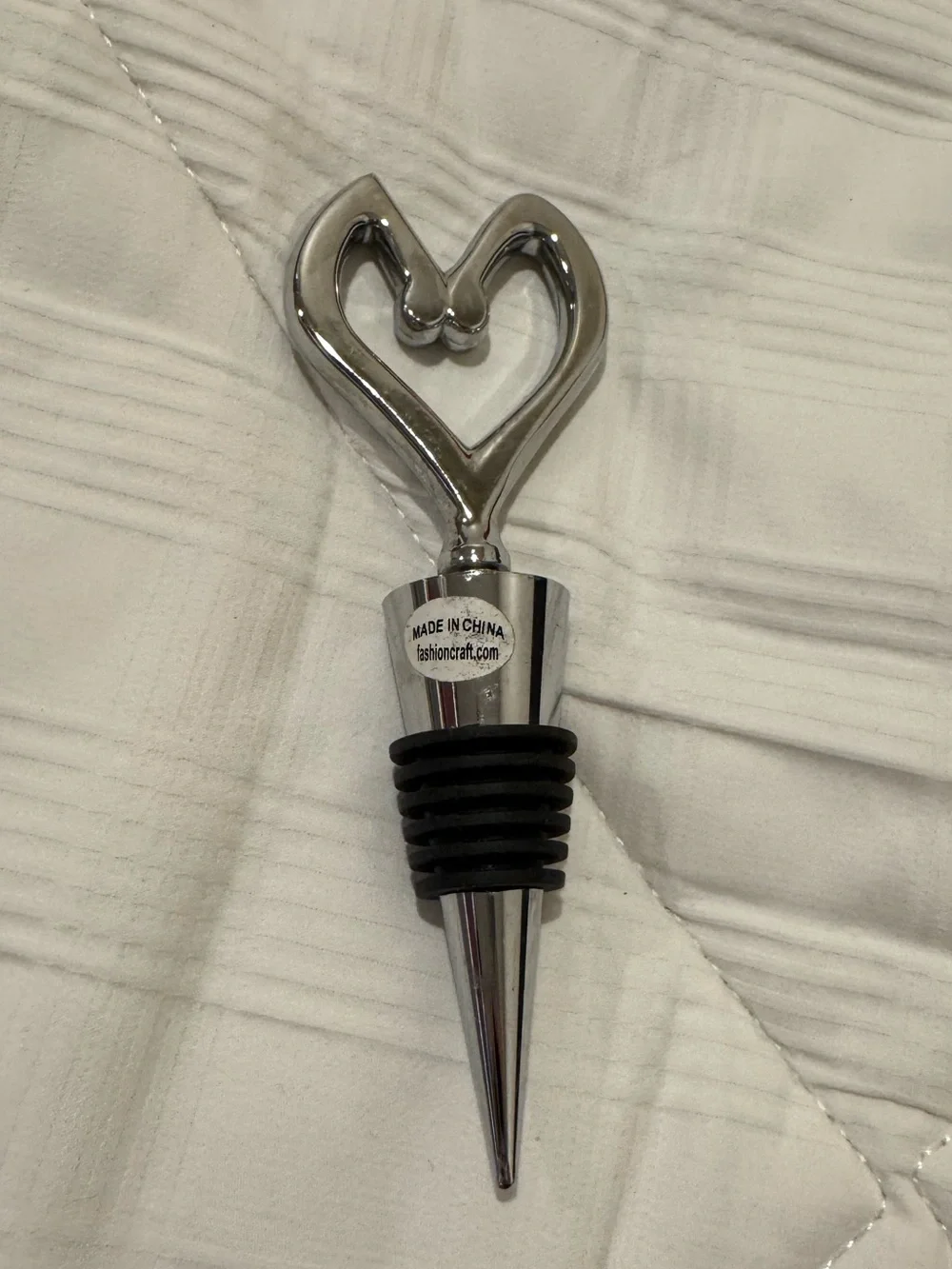 Fashioncraft Chrome Heart Wine Bottle Stopper Barware Add-On